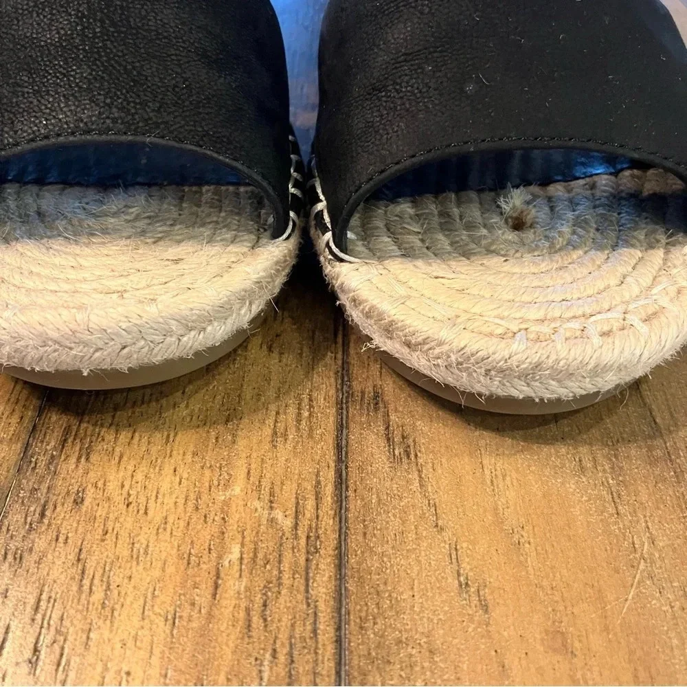 Eileen Fisher Espadrille Wedge Sandal in Black, 6.5,Summer Travel Minimalist